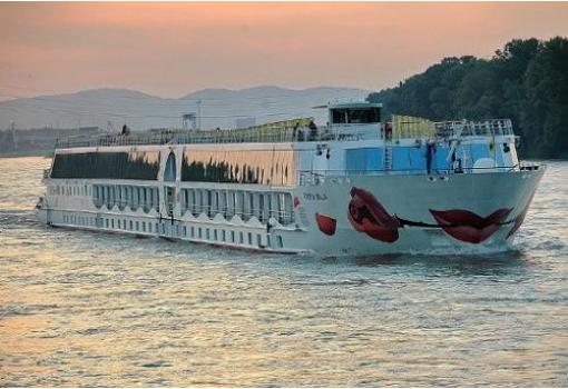 Disfrute de la navegación a bordo del A-ROSA BELLA